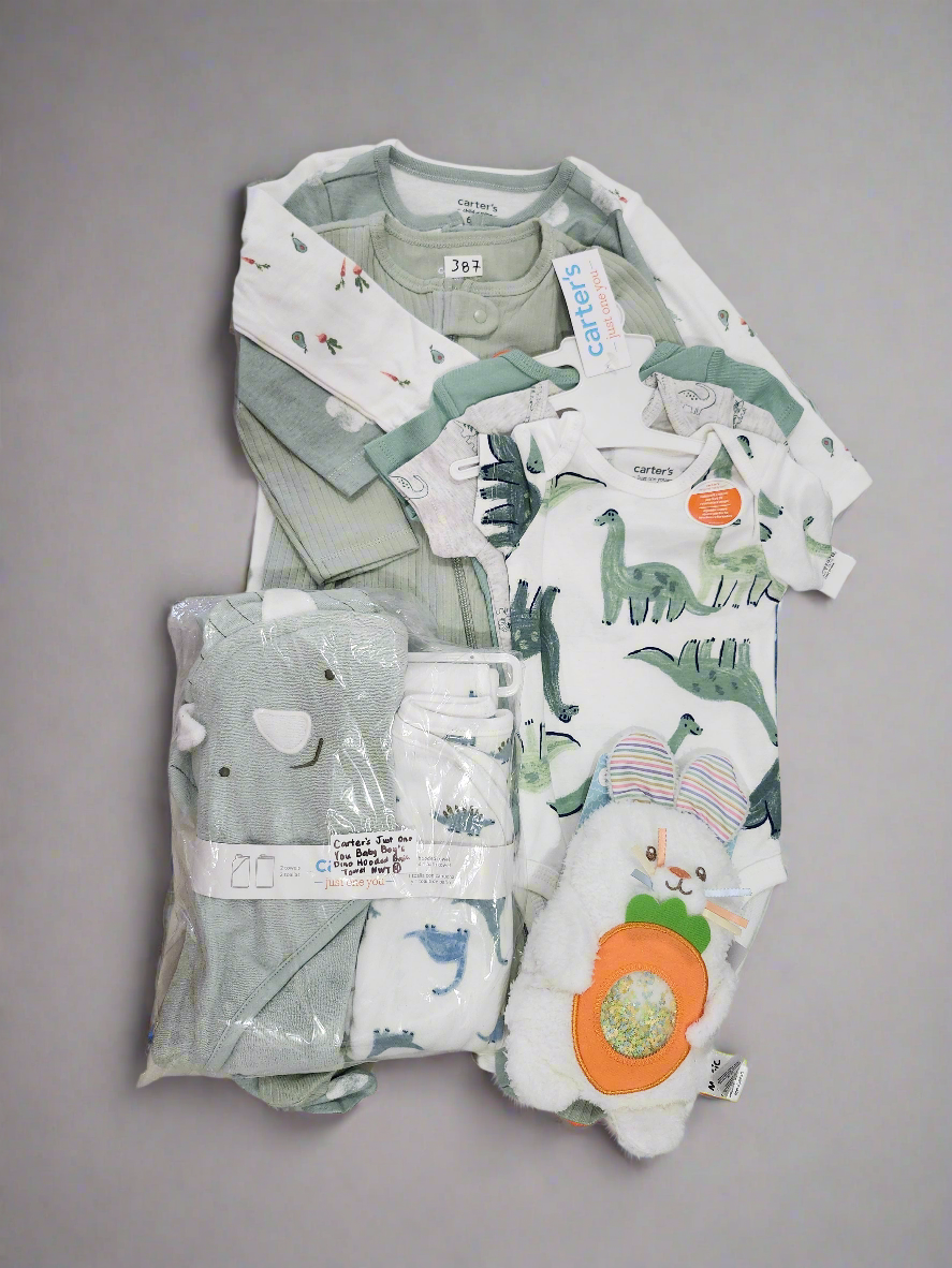 🦕 Dino Baby Bundle – Cozy Comfort, Playtime & Sleepwear Essentials