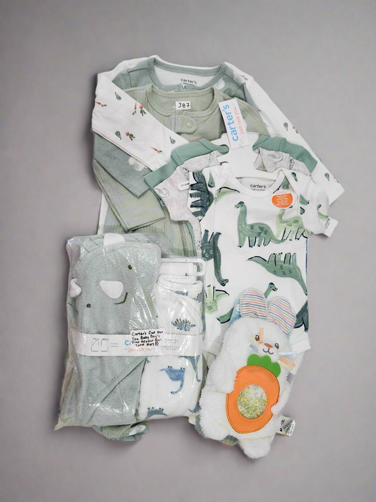 🦕 Dino Baby Bundle – Cozy Comfort, Playtime & Sleepwear Essentials